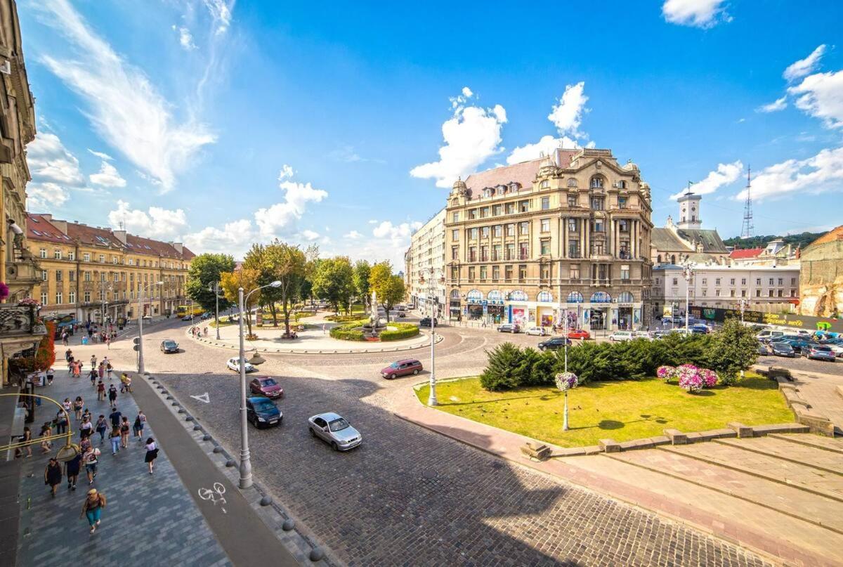 Апартаменти З Балконом На Центр Львова Extérieur photo